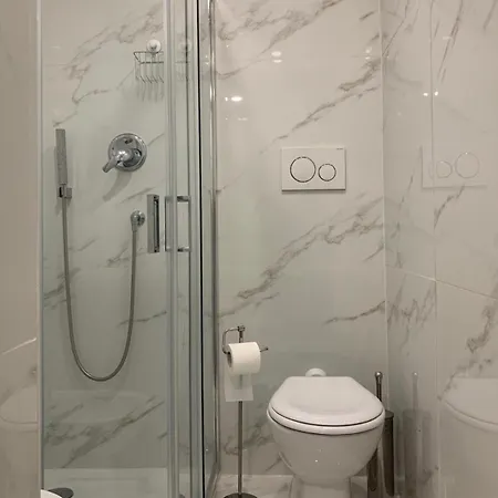 Apartment White House In Isola District *